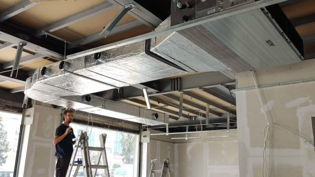 Κλιματισμός με δίκτυο αεραγωγών 